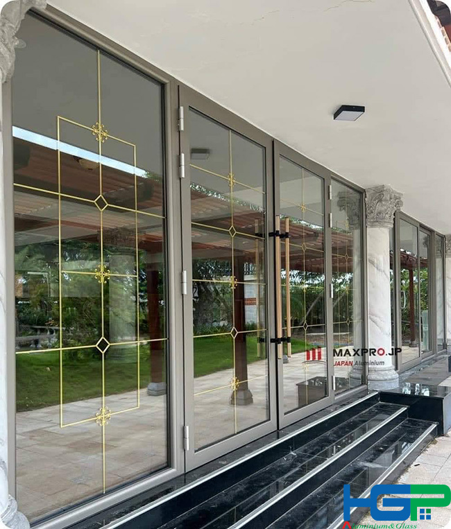 cửa nhôm maxpro là gì