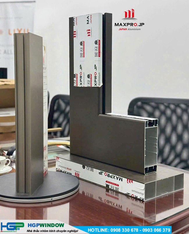 cua nhom maxpro he 180 anode 5