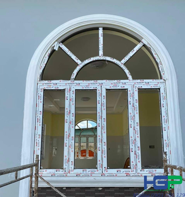  Cửa Nhôm Maxpro Uốn Vòm